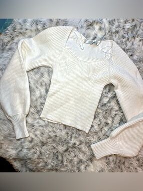 White Ribbed Sweater Puff Sleeve Square Neck NWOT XS Cozy Cute Spring Style